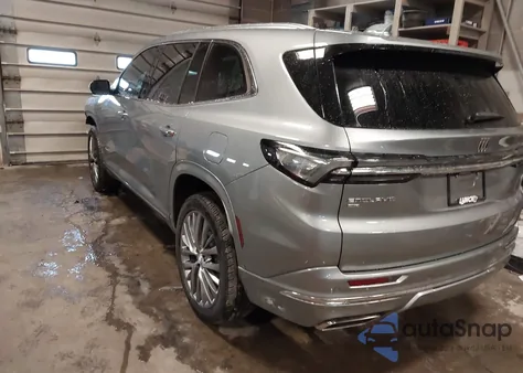 2025 Buick Enclave Avenir Fwd from USA, damaged, VIN 5GAEVCRS4SJ202660